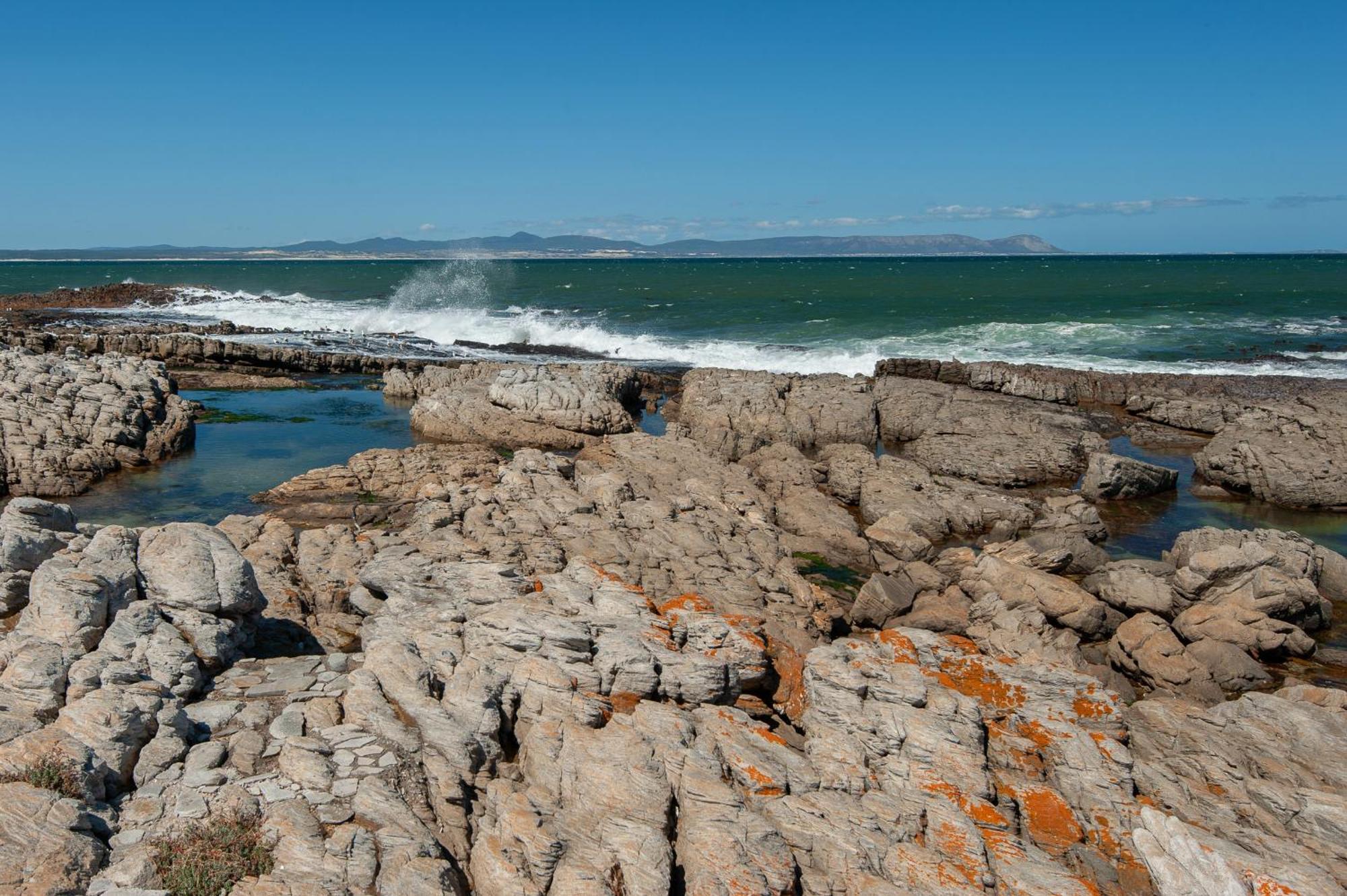 Апартаменти 64 Whalerock Estate Германус Екстер'єр фото
